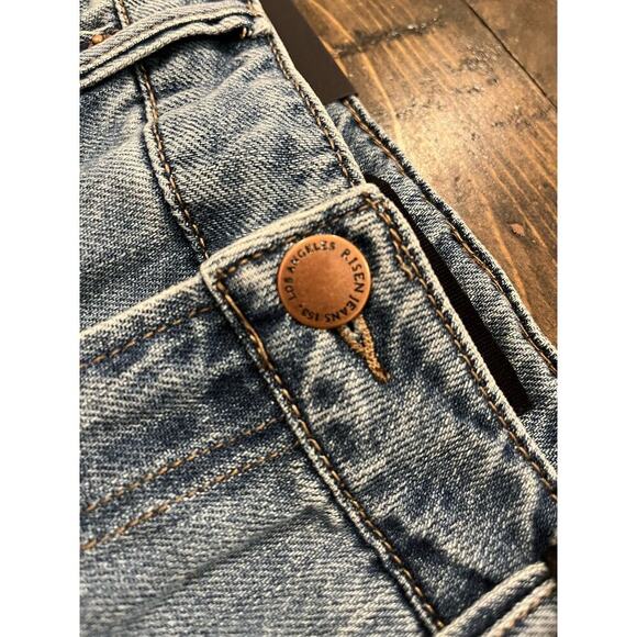 Distressed Gray Straight Leg Jeans - Picture 15 of 15